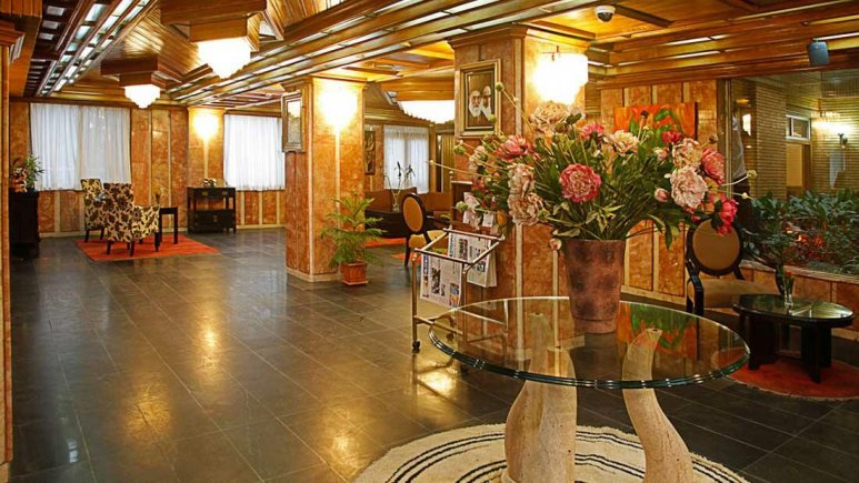 لابی هتل البرز تهران